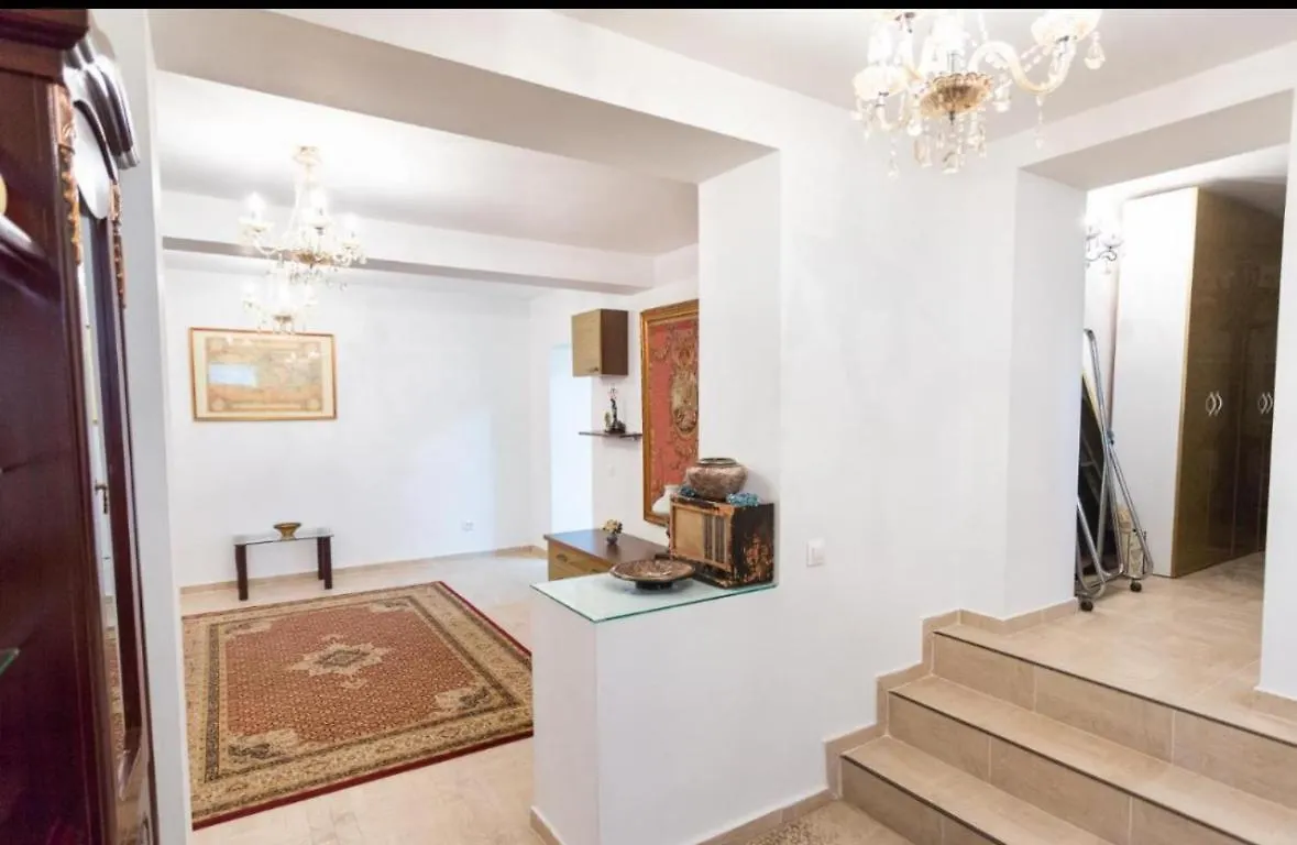 New Burgeois Berindey Apartment - Universitate Bucharest